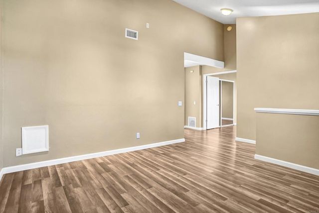 1887 Montgomery Avenue, Ventura, CA 93004