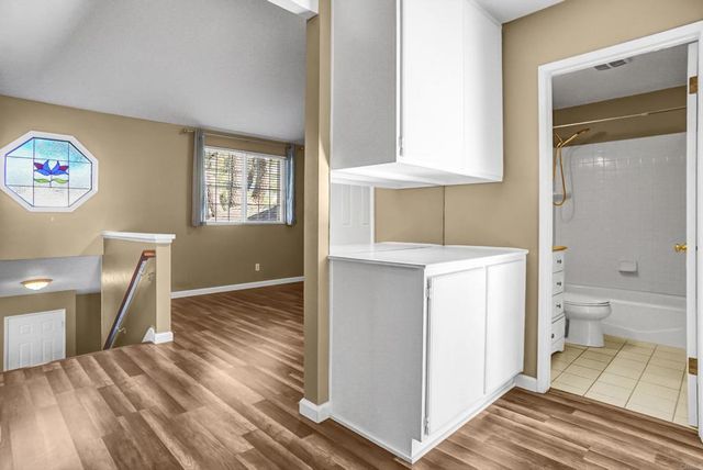 1887 Montgomery Avenue, Ventura, CA 93004