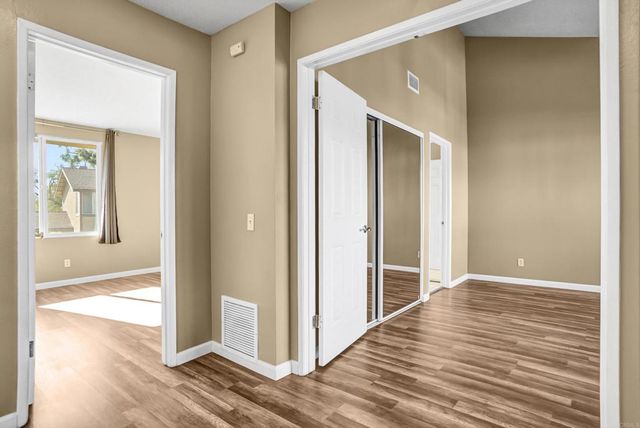 1887 Montgomery Avenue, Ventura, CA 93004