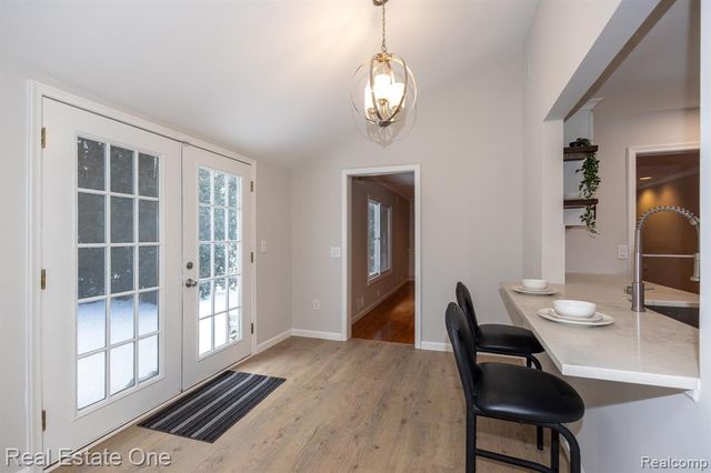 6407 Buxton Court, West Bloomfield, MI 48322