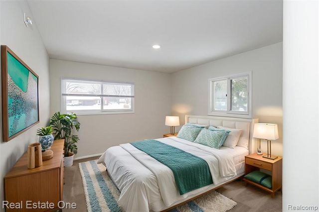 6407 Buxton Court, West Bloomfield, MI 48322