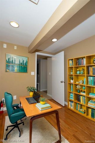 6407 Buxton Court, West Bloomfield, MI 48322