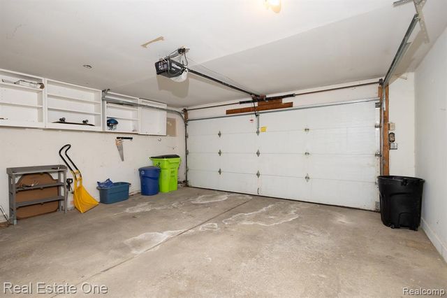 6407 Buxton Court, West Bloomfield, MI 48322