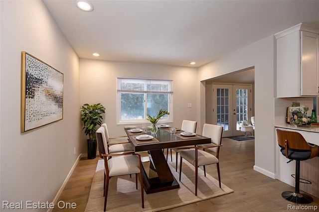 6407 Buxton Court, West Bloomfield, MI 48322