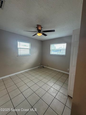 660 Belvedere Road NW, Palm Bay, FL 32907