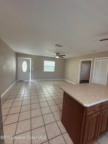 660 Belvedere Road NW, Palm Bay, FL 32907