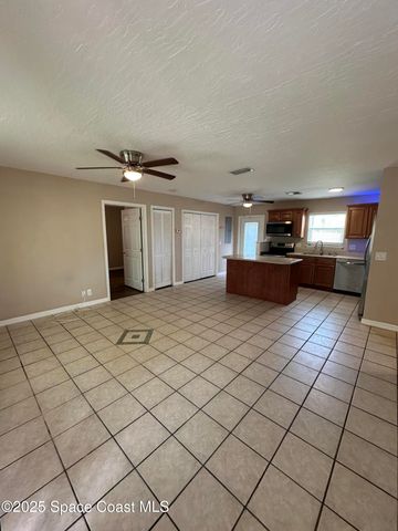 660 Belvedere Road NW, Palm Bay, FL 32907