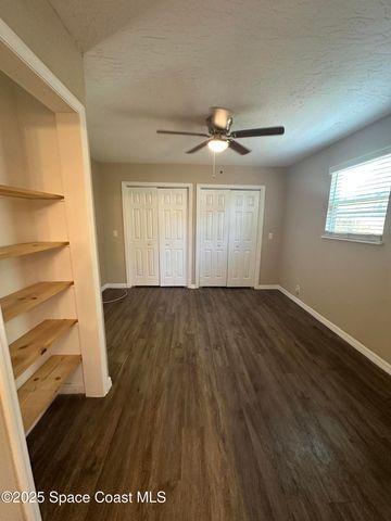 660 Belvedere Road NW, Palm Bay, FL 32907