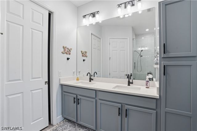 9435 Isla Bella CIR, Bonita Springs, FL 34135