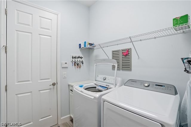 9435 Isla Bella CIR, Bonita Springs, FL 34135