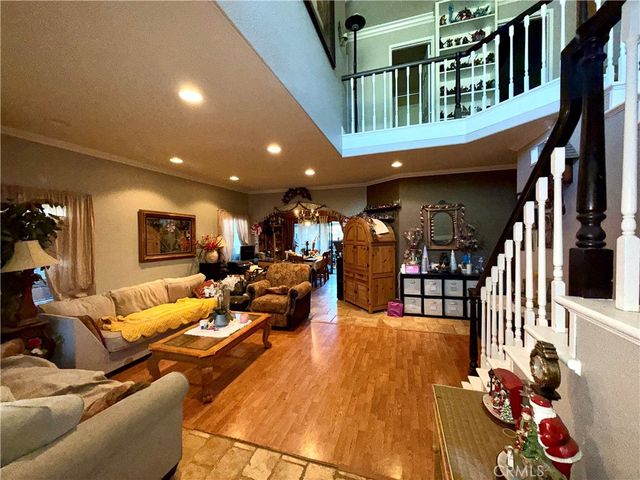 42044 Humber, Temecula, CA 92591