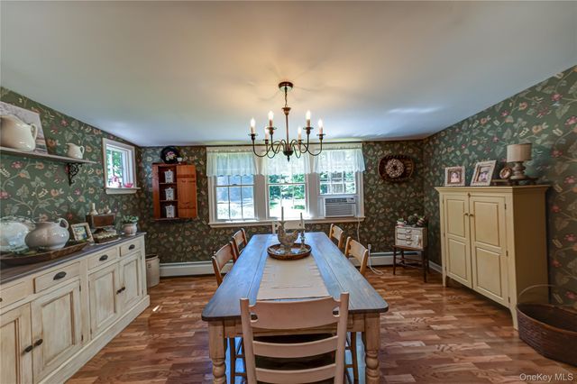 816 Blair Street, Bohemia, NY 11716