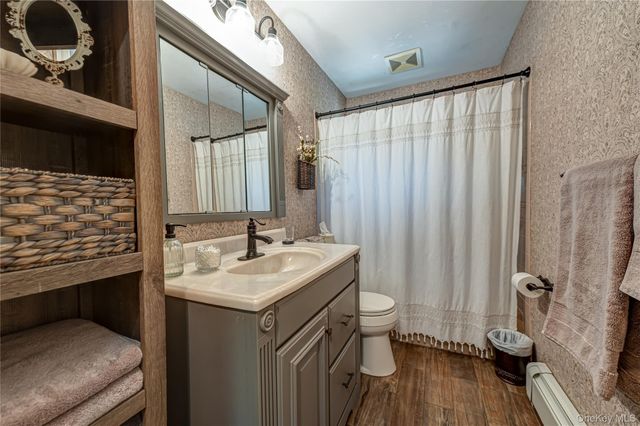 816 Blair Street, Bohemia, NY 11716