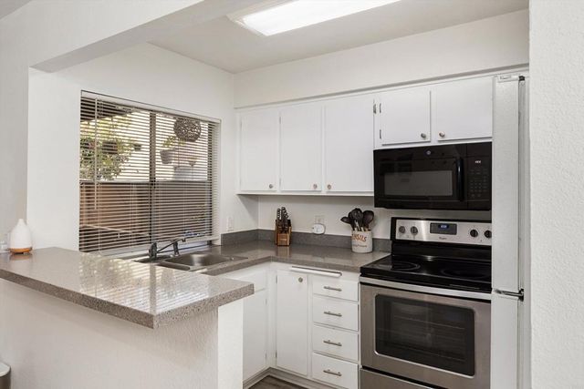 7980 Mission Center Ct. F, San Diego, CA 92108