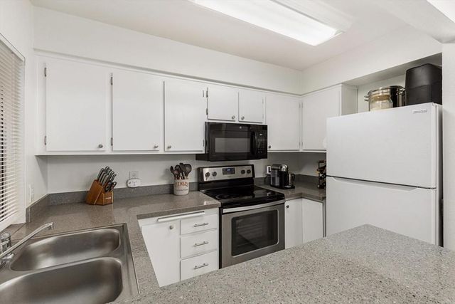 7980 Mission Center Ct. F, San Diego, CA 92108