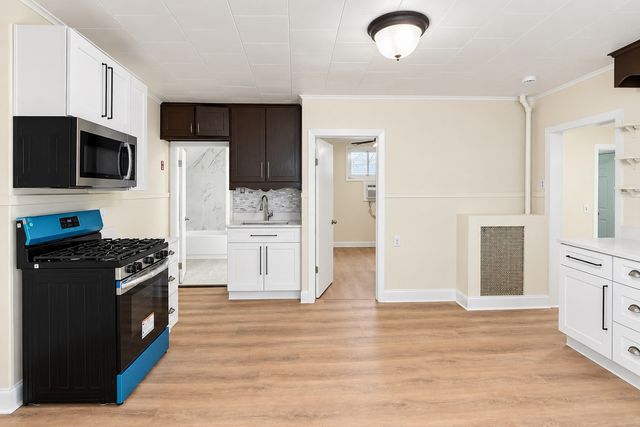5 Branch St, Worcester, MA 01604