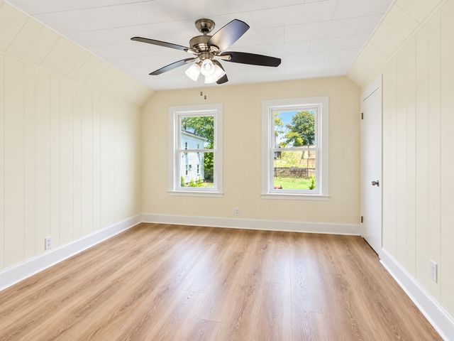 5 Branch St, Worcester, MA 01604