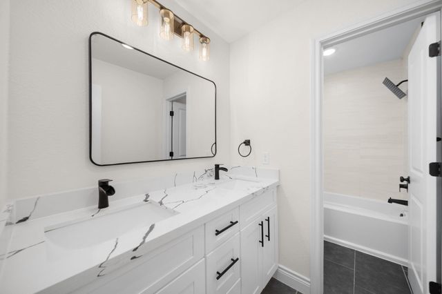 206 Elianne Lace Court, Conroe, TX 77318