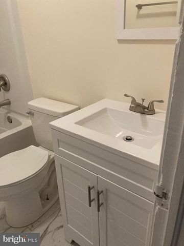 1014 WEST VIRGINIA AVE, Martinsburg, WV 25401