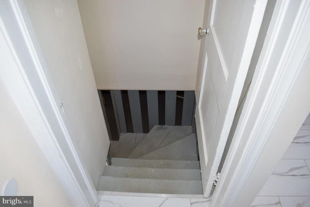 1014 WEST VIRGINIA AVE, Martinsburg, WV 25401