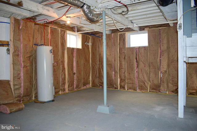 1014 WEST VIRGINIA AVE, Martinsburg, WV 25401