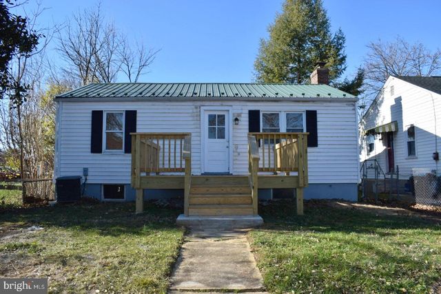 1014 WEST VIRGINIA AVE, Martinsburg, WV 25401