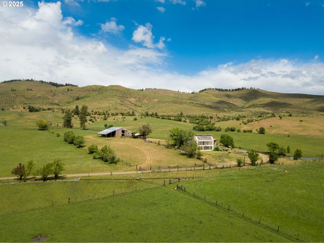 47433 SLAUGHTERHOUSE Rd, Halfway, OR 97834