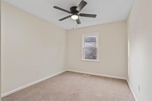 15907 W 124th Terrace, Olathe, KS 66062