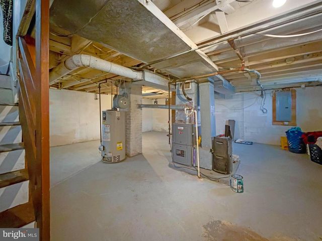 306 W ELM AVE, Hanover, PA 17331