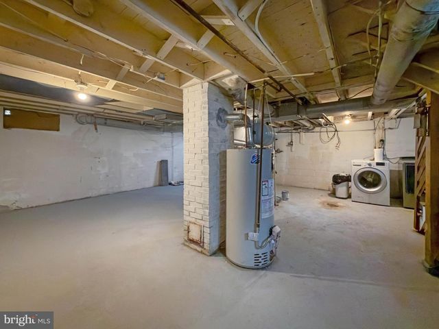 306 W ELM AVE, Hanover, PA 17331