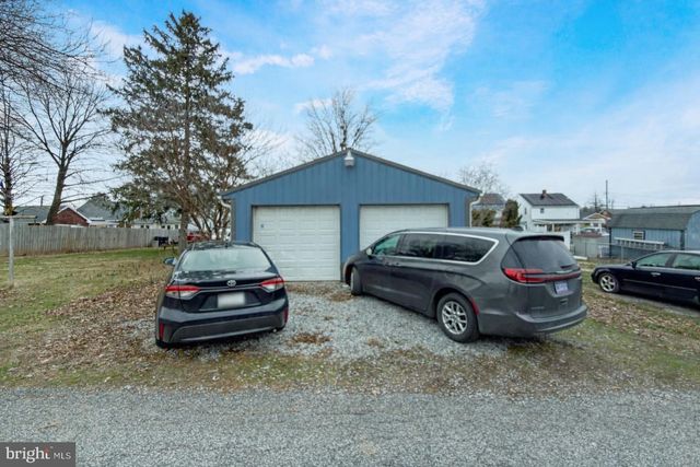 306 W ELM AVE, Hanover, PA 17331