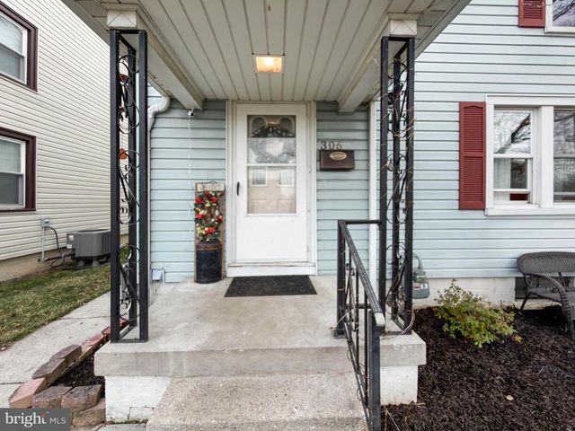 306 W ELM AVE, Hanover, PA 17331