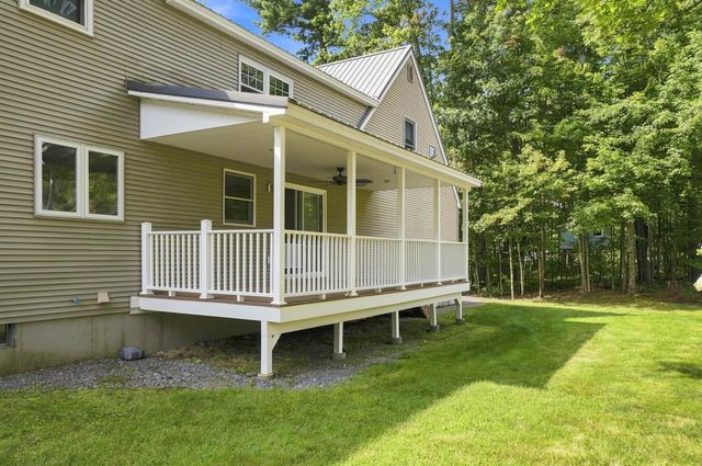 24 Little Lane, Dunbarton, NH 03046