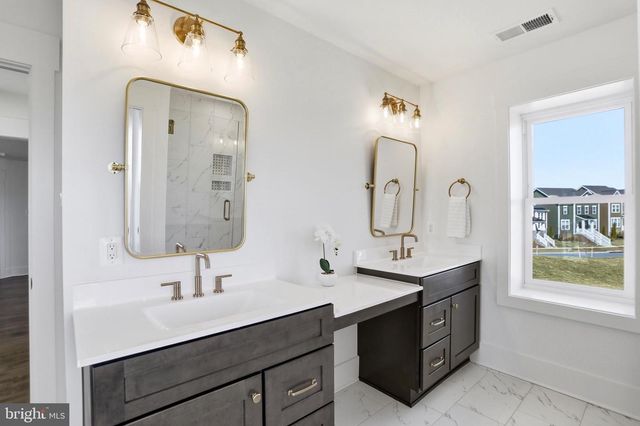 1300 POTOMAC VIEW PKWY, Brunswick, MD 21716