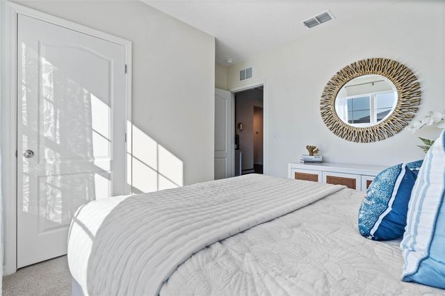 3946 LIMEKLIN FALLS LOOP, Davenport, FL 33837