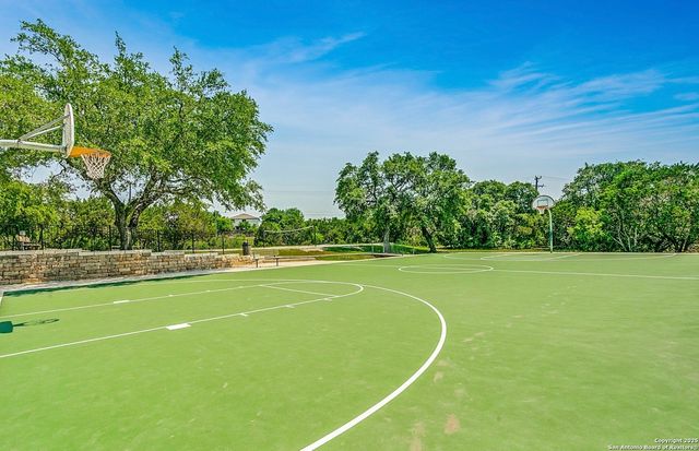 25726 Willard Path, San Antonio, TX 78261