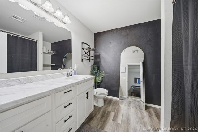 10014 E 106th Court North N, Owasso, OK 74055