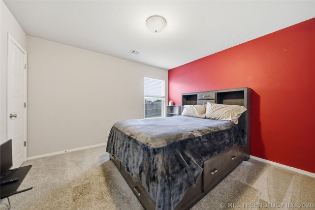 10014 E 106th Court North N, Owasso, OK 74055