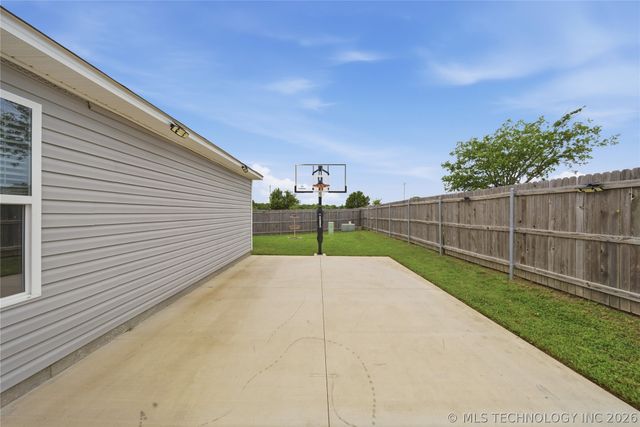 10014 E 106th Court North N, Owasso, OK 74055
