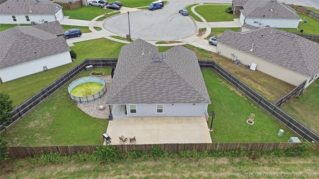 10014 E 106th Court North N, Owasso, OK 74055