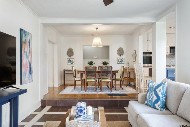 1403 S Robertson, Tyler, TX 75701