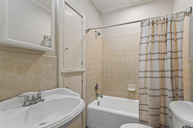 1403 S Robertson, Tyler, TX 75701