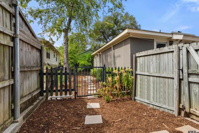 1403 S Robertson, Tyler, TX 75701