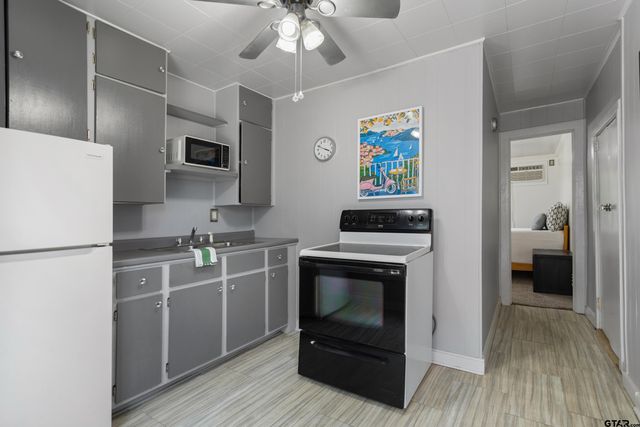 1403 S Robertson, Tyler, TX 75701
