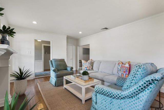 1403 S Robertson, Tyler, TX 75701