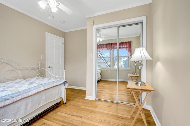 35 Bay Avenue, North Middletown, NJ 07748