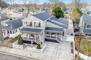 35 Bay Avenue, North Middletown, NJ 07748