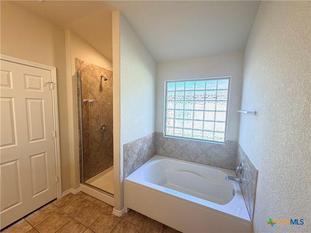 6622 Ambrose Circle, Temple, TX 76502