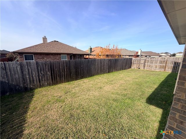 6622 Ambrose Circle, Temple, TX 76502