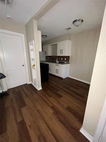 1729 Scott Street, La Marque, TX 77568